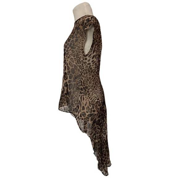 𝅺❤️ Roommates Fantail Sheer Animal Print Top - Picture 1 of 8